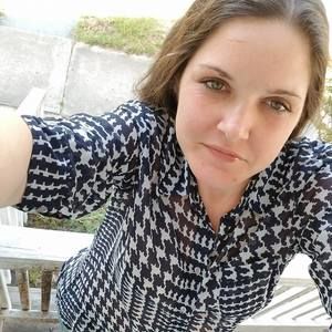 Meet your Posher, Ashlee